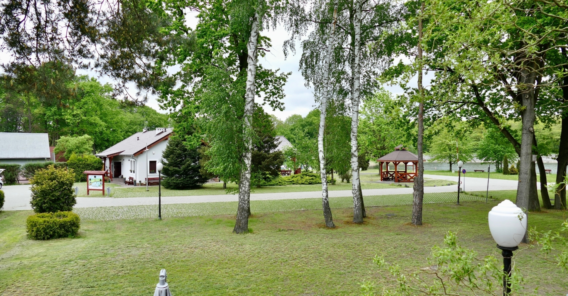 P1540915